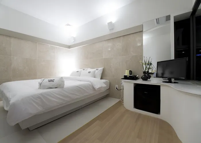 Hotel Bandal 2*